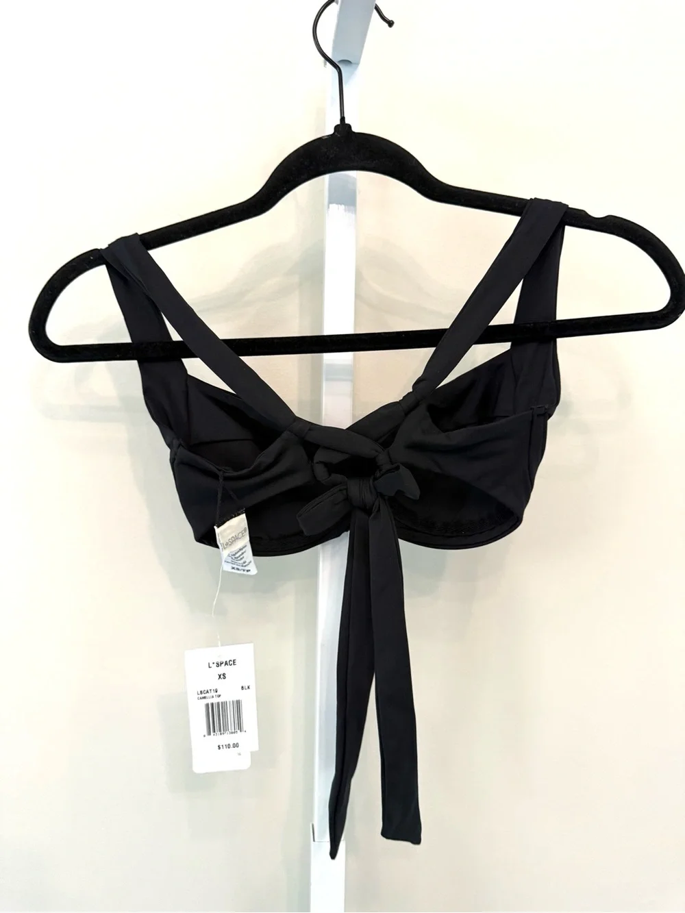 L*Space Camellia Black Underwire Bikini Top Supportive Adjustable  Strap NWT XS
